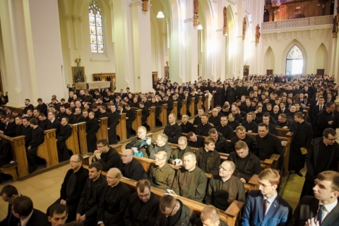 Pielgrzymka seminariów duchownych na Jasną Górę