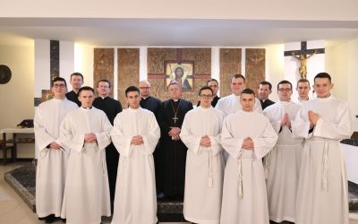 Posługi Lektoratu i Akolitatu